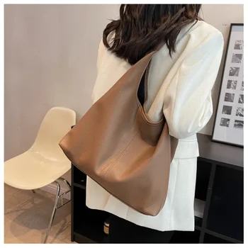 2023 Новата модерна дамска чанта с голям капацитет, изискана чанта през рамо, с висококачествена чанта-тоут, модерна чанта-тоут за пътуване до работа